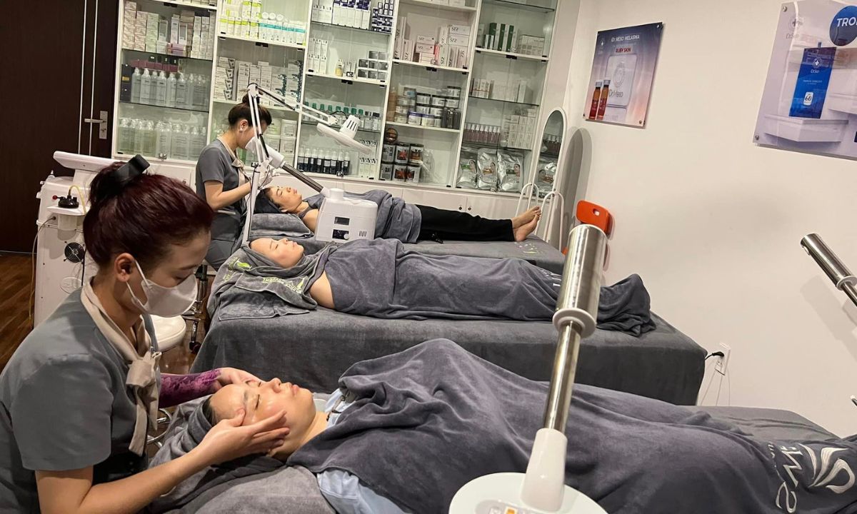 Swan Beauty Spa