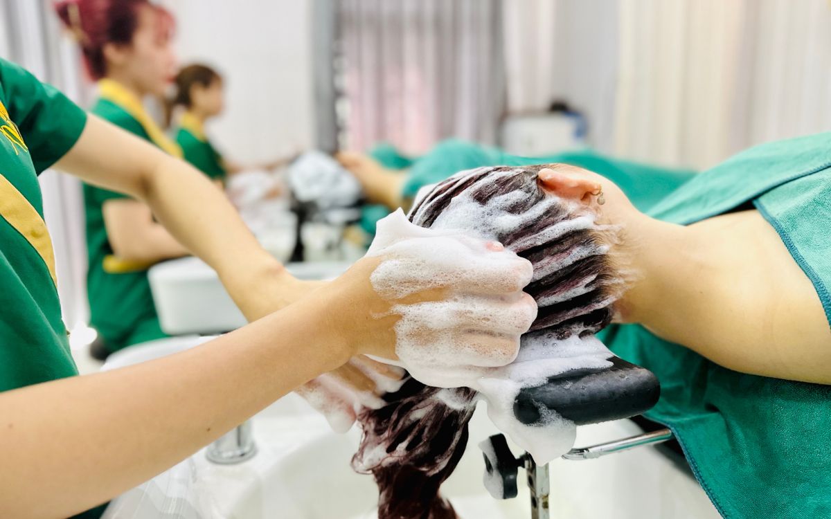 Gội đầu dưỡng sinh có nguồn gốc từ “Tiểu Lục địa tỷ dân” Ấn Độ