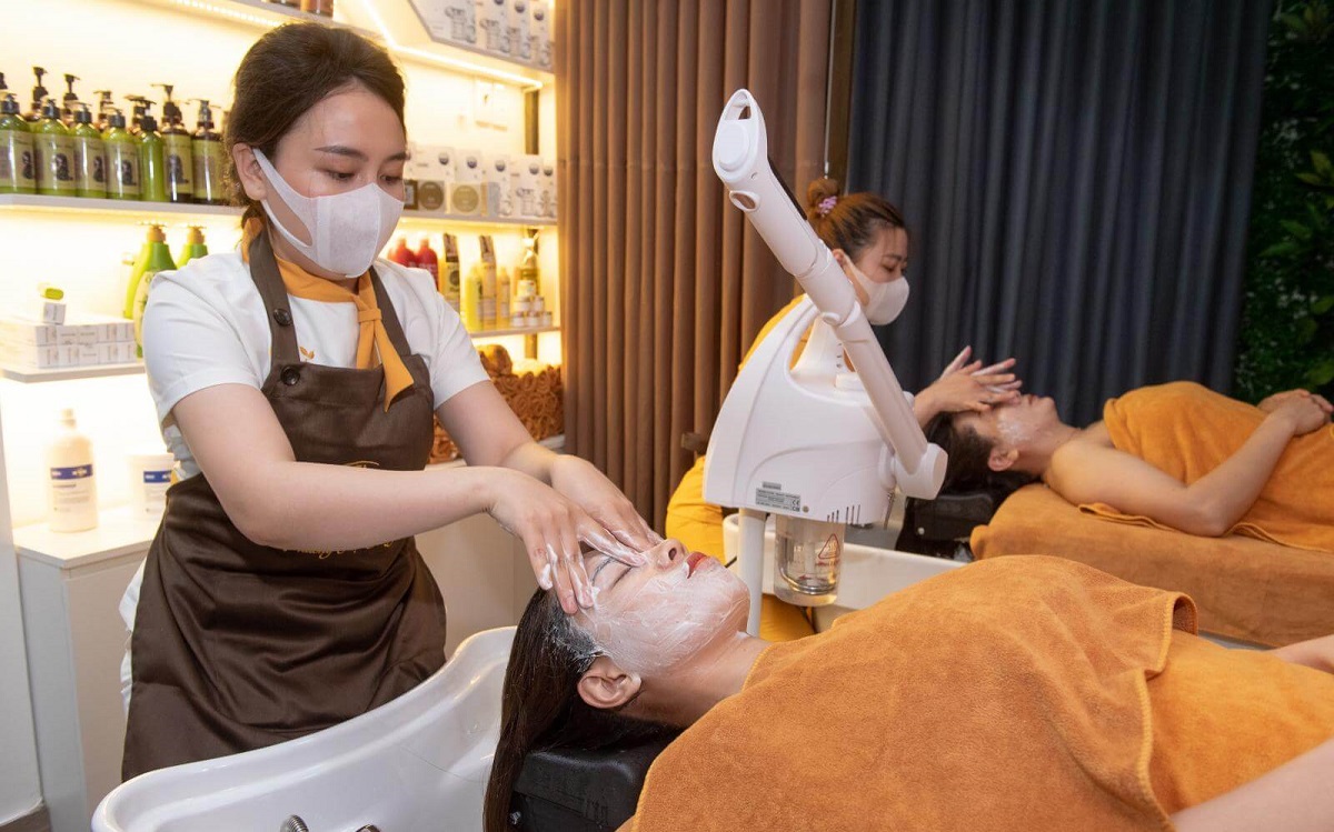 Lớp học gội đầu dưỡng sinh Hà Nội tổ chức bởi Hand Việt