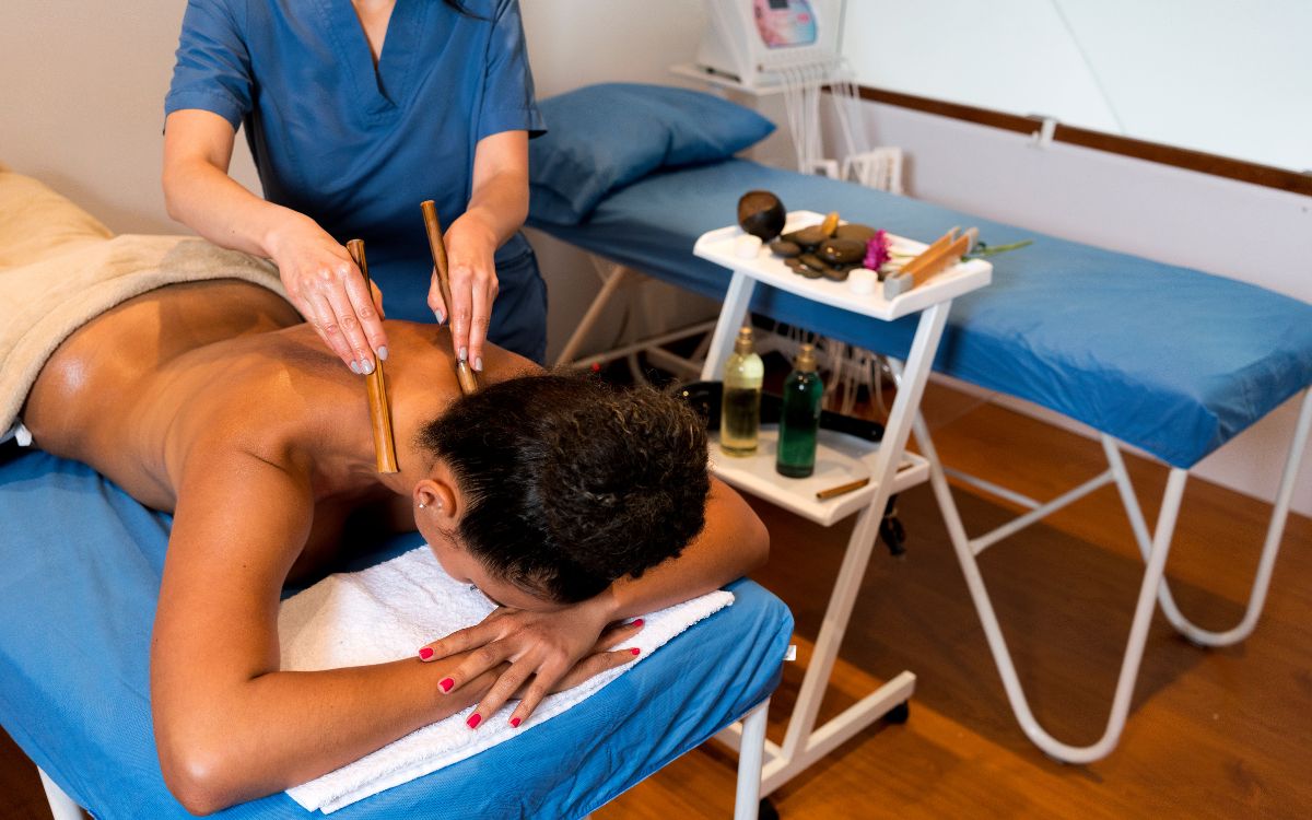 Seoul Academy được biết đến là một trung tâm học trị liệu massage hàng đầu tại Sài Gòn