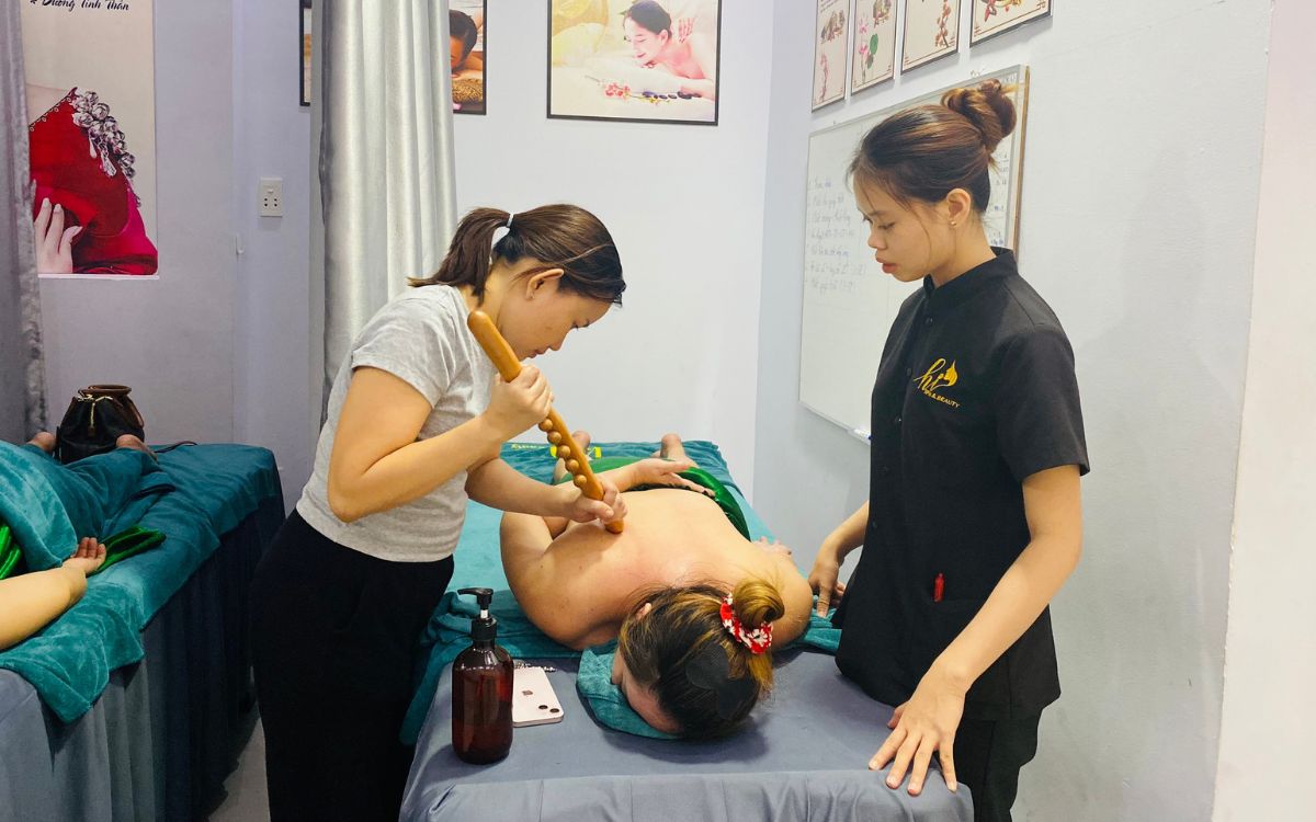 Cơ hội nghề nghiệp của học viên trong ngành xoa bóp bấm huyệt