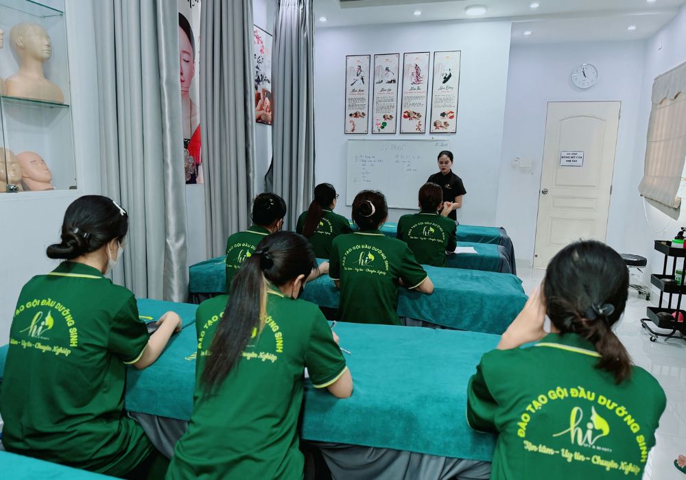 Học gội đầu dưỡng sinh bao lâu?
