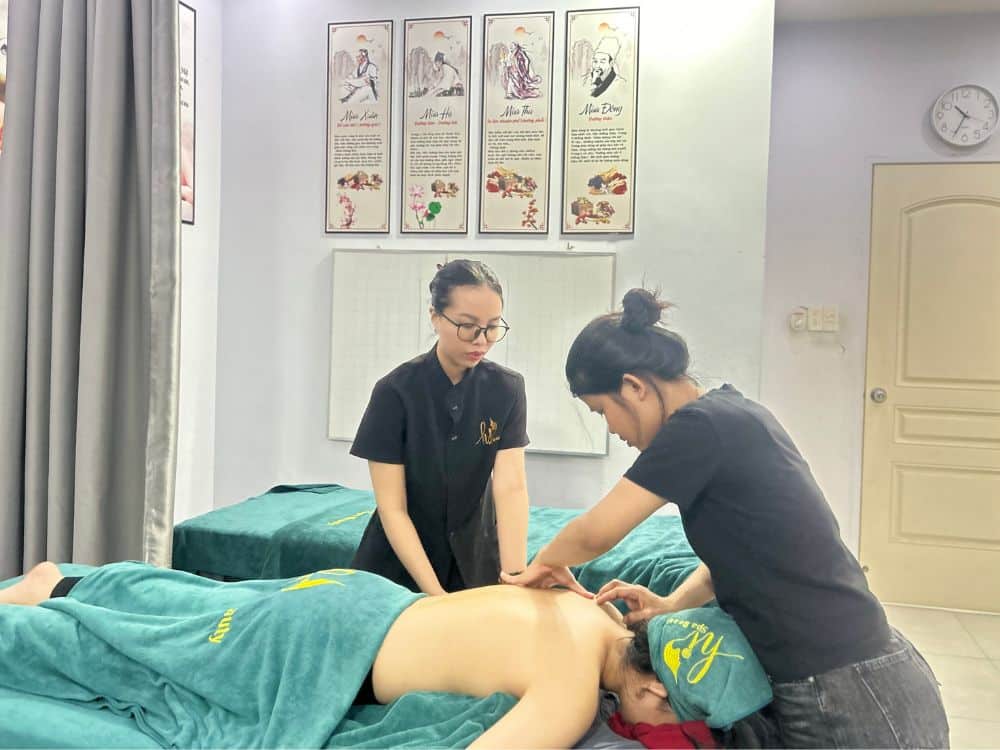 Tính kiên nhẫn và sự nhạy cảm
