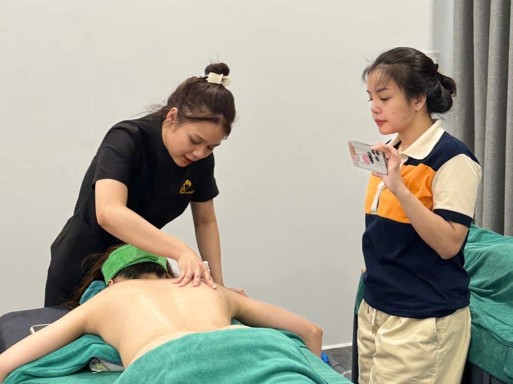 Các kỹ thuật và động tác massage