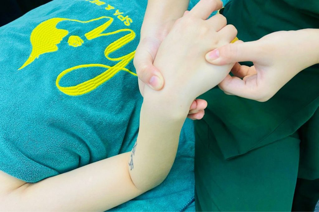 Thư giãn tay