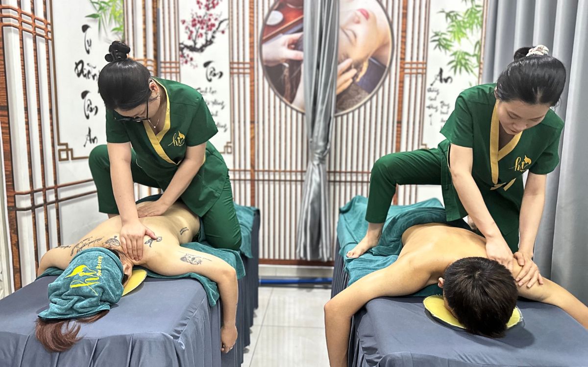Dịch vụ massage chuyên nghiệp cho cổ vai gáy dành cho nam tại Hi Spa