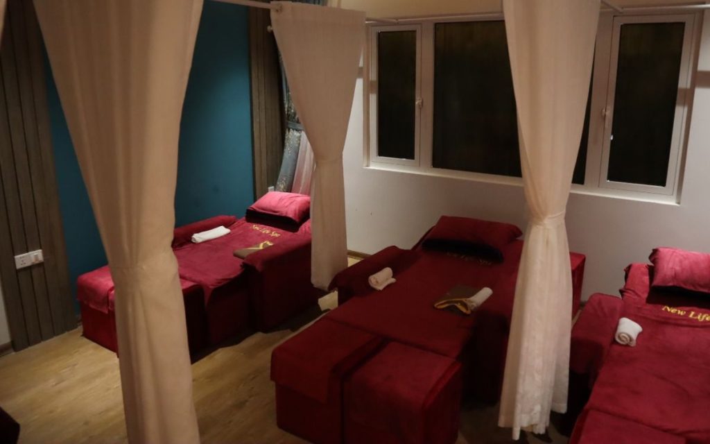 New life spa - massage cổ vai gáy giá rẻ tại Đà Nẵng