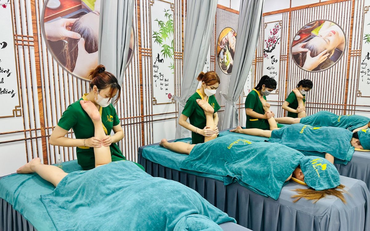 Liệu pháp massage chân giúp cải thiện sức khỏe toàn diện