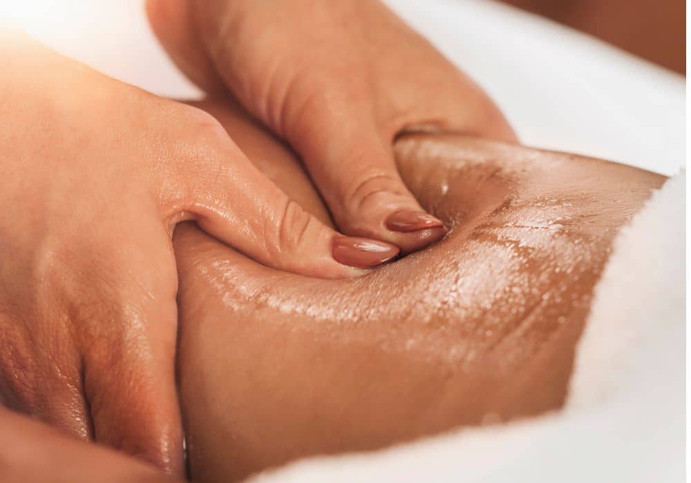 massage-lingam-1 Sự khác biệt giữa massage lingam và các loại massage khác