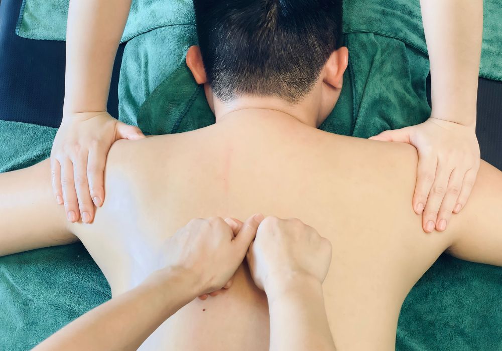 Hi Spa - địa chỉ massage nam lành mạnh