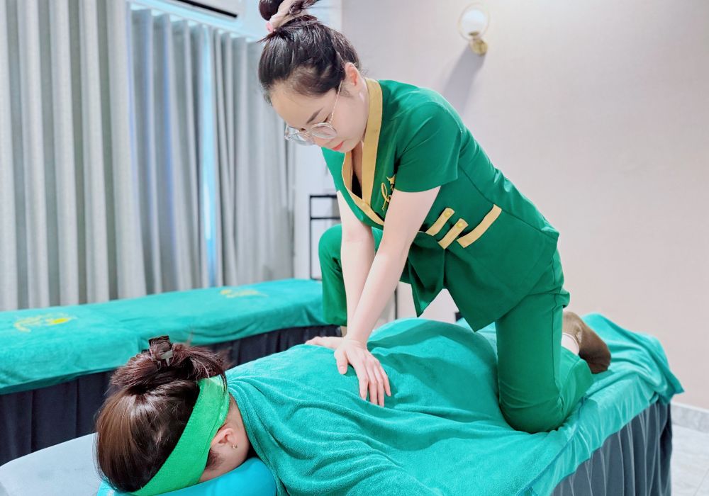 Massage Hoàng Gia – Dịch vụ thư giãn và trị liệu chuyên sâu (gần Quận 1)