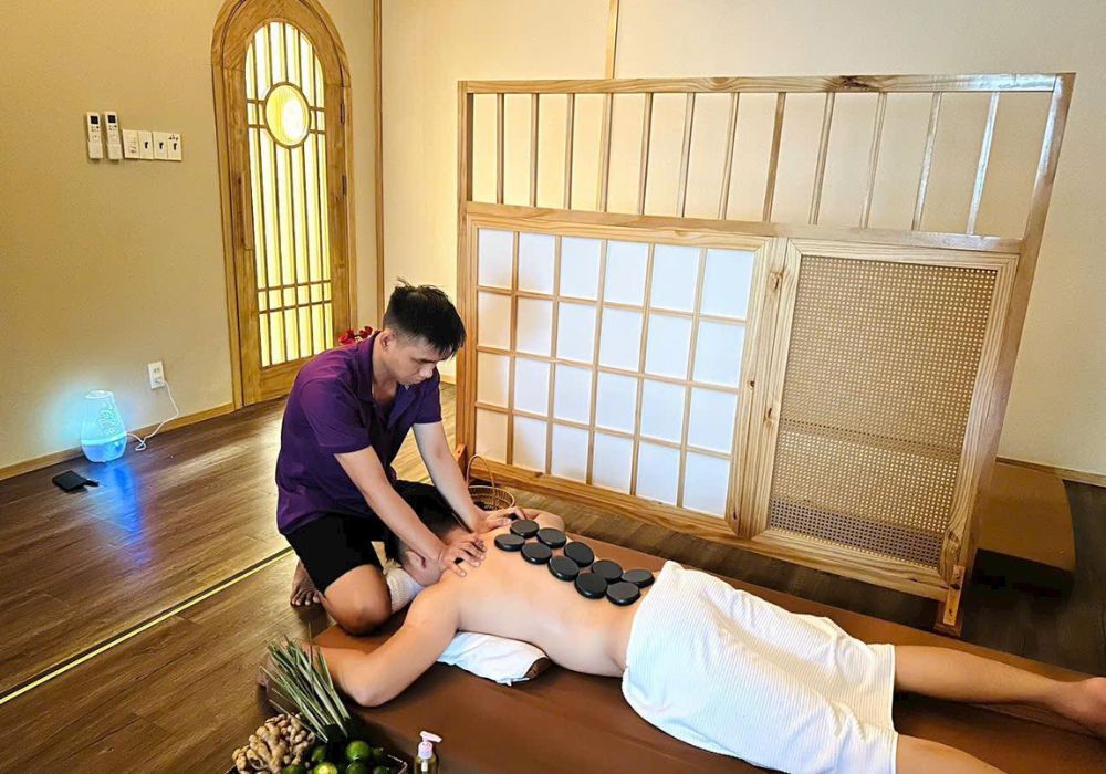 Ngọc Anh New - 637 Điện Biên Phủ