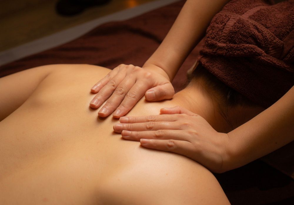 massage-tri-lieu-phu-nhuan-12 Siēu SPA