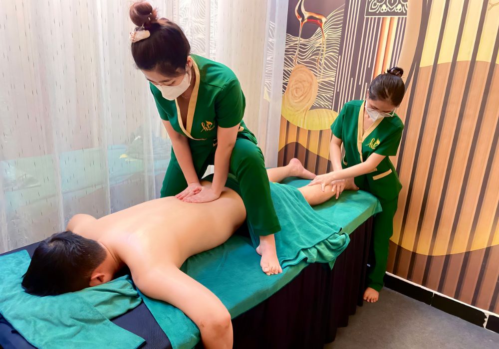 Hi Spa - cơ sở massage nam có tay nghề giỏi