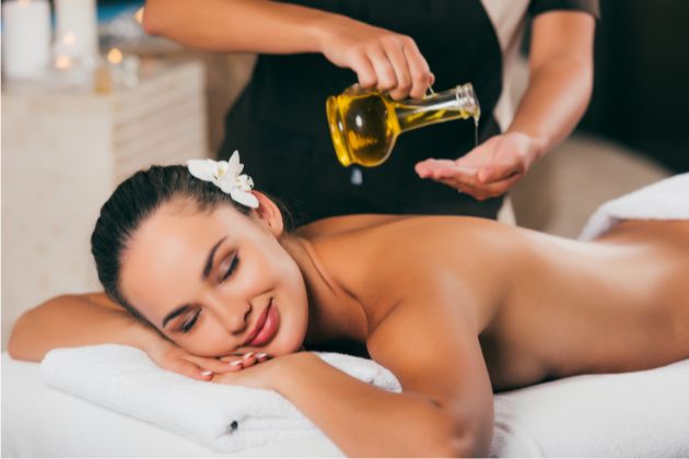Tinh dầu massage