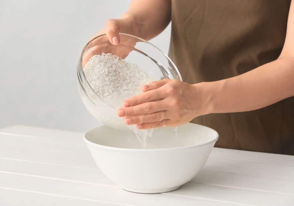 Ủ tóc bằng nước gạo