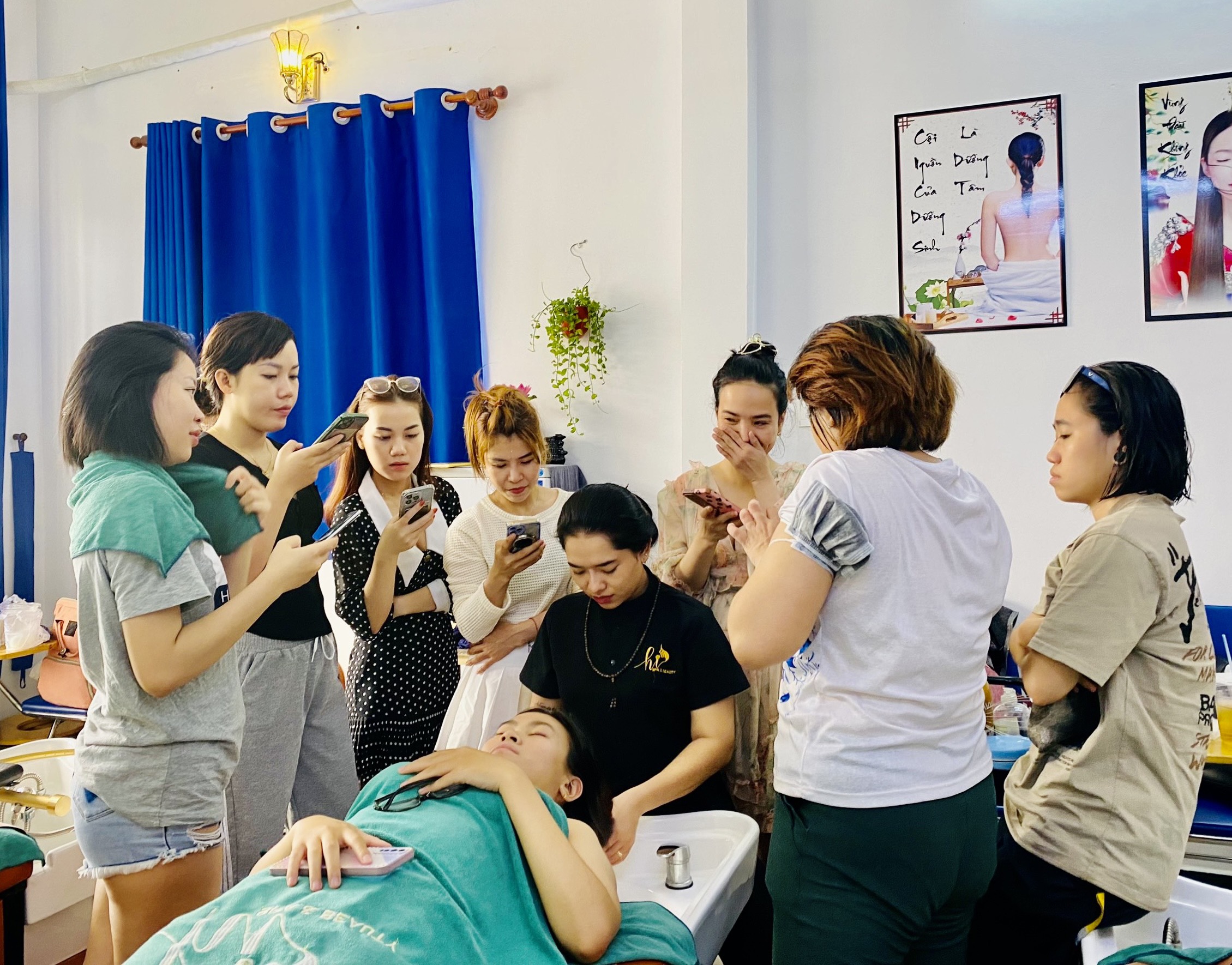 z3809906575950_677cba3c78ed1b2b61cfe1ce48e6aad1